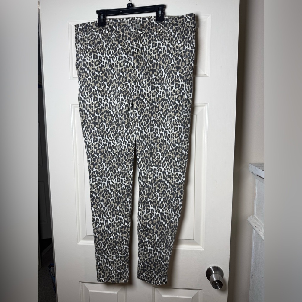 American Eagle Cheetah Leopard Print Hi Rise Jegging Next Level Stretch Jeans